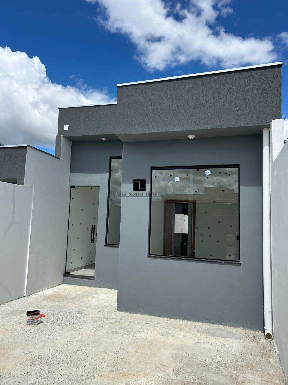 Casa 3 quartos à venda no Bairro Golden Ville e Bela Vista II em Sete Lagoas  Casa com 2 quartos, sala com pé direito alto, banheiro e cozinha 2 vagas - Vila Sereno Imóveis